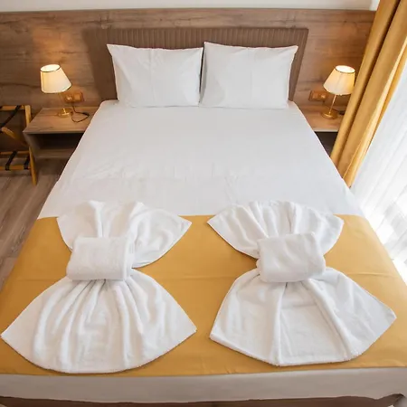 호텔 E87 Highway *