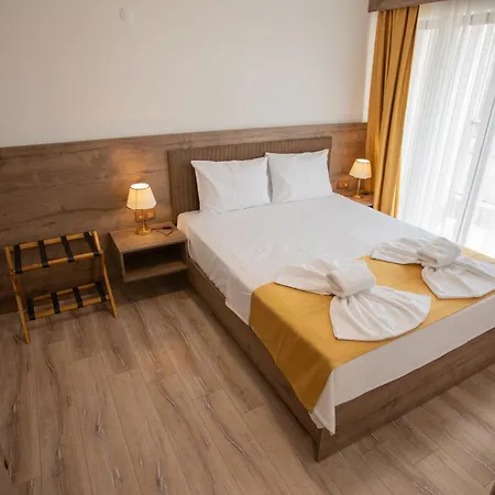 E87 Highway 호텔 *