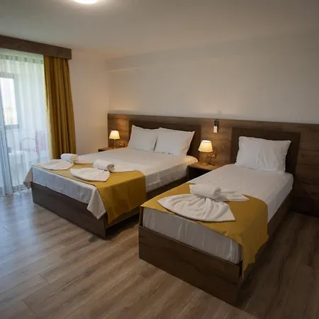 E87 Highway 호텔 *