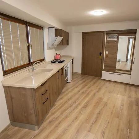 E87 Highway 호텔 Ören