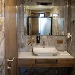 E87 Highway Hotel Ören