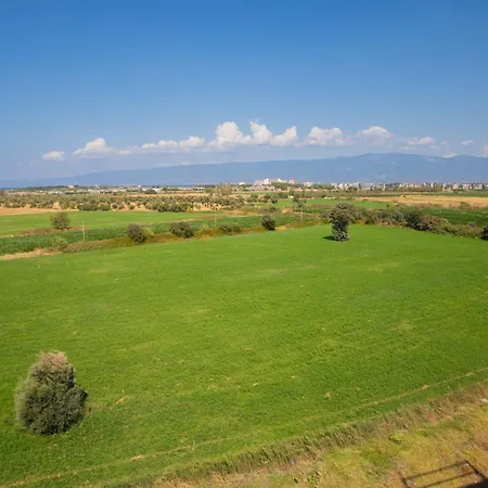 ホテル E87 Highway *