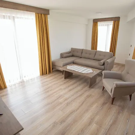 E87 Highway ホテル Ören