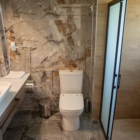 ホテル E87 Highway *