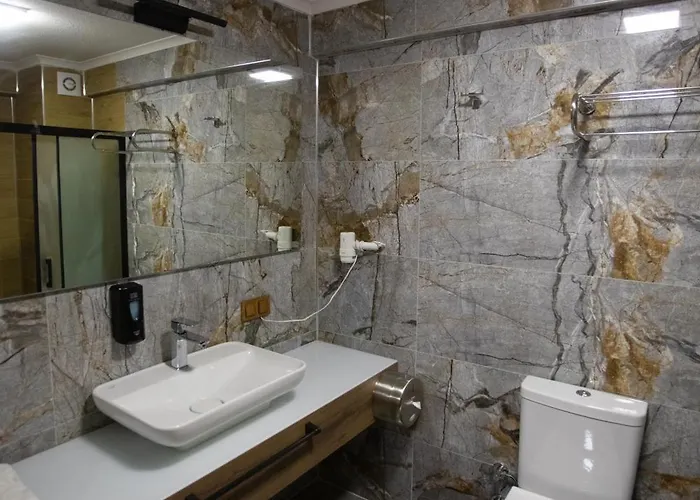 酒店 E87 Highway *