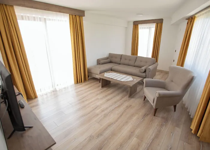 E87 Highway 酒店 Ören